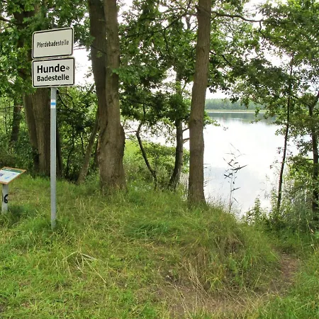 Goetheallee By Interhome Tatil Evi Krakow am See