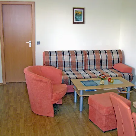 Goetheallee By Interhome